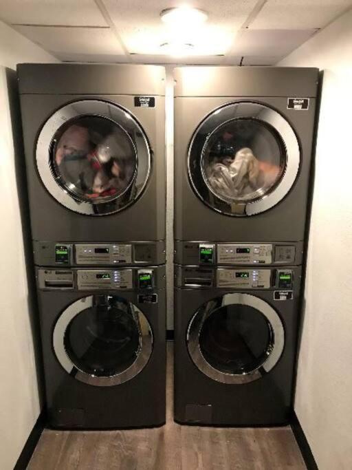 Universal Studios. Amazing 2 Bedroom Apartment! 올랜도 외부 사진