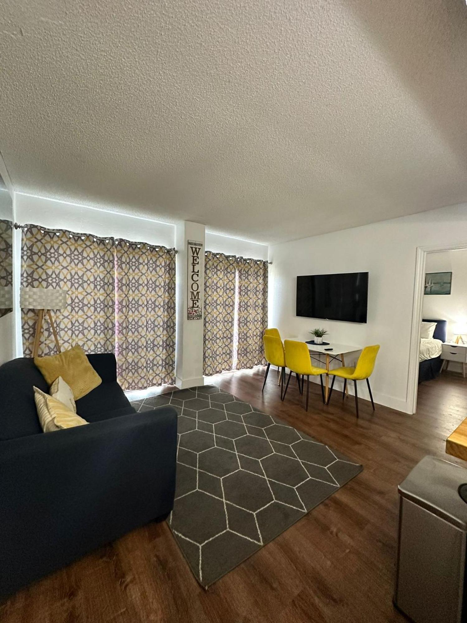Universal Studios. Amazing 2 Bedroom Apartment! 올랜도 외부 사진